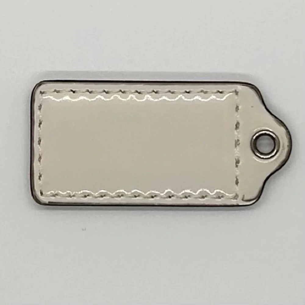 Coach Off White Patent Leather Purse Hangtag - Picture 6 of 8